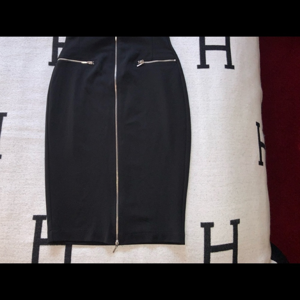 JENNIFER LOPEZ 👗👗 SKIRT NWT👠👠👗ZIP SIZE 0 !!!
